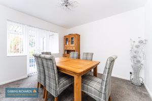 Bedroom- click for photo gallery